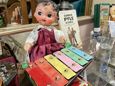 antique vinyl records